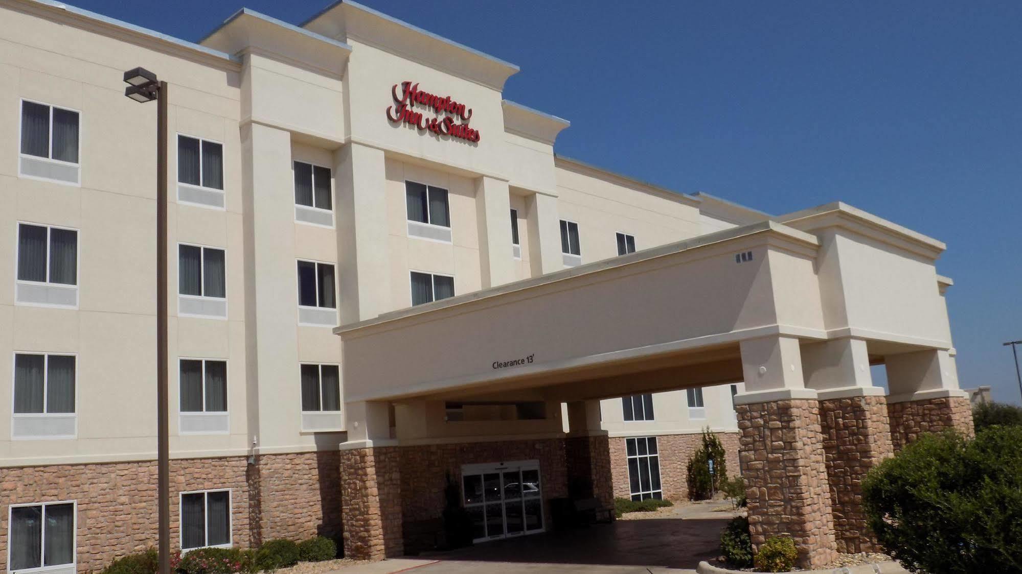 Hampton Inn & Suites Лаббок Екстер'єр фото